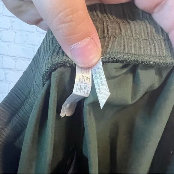 Out from Under Urban Outfitters Army Green Joggers size small - Picture 3 of 7
